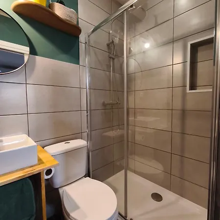 Gaia Style In A Shared