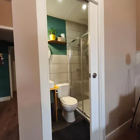 בית אירוח Gaia Style In A Shared