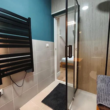 Gaia Style In A Shared